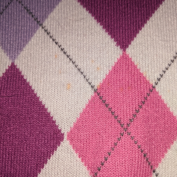 V-neck purple argyle sweater - Picture 4 of 4